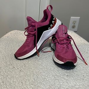 listing-status-banner